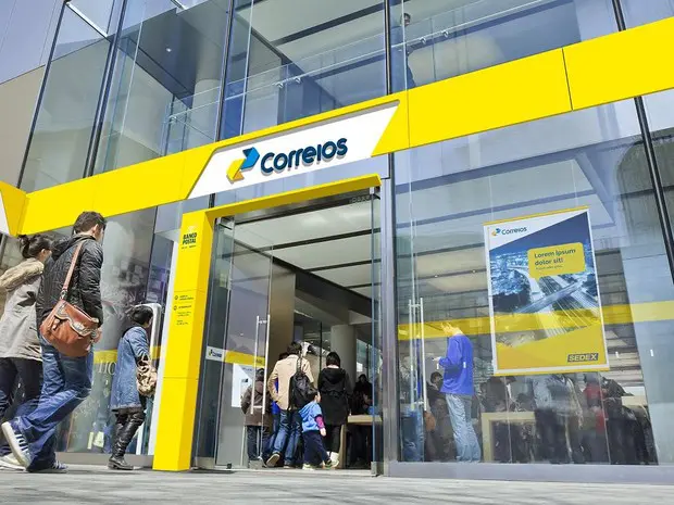empregados dos correios desistem de greve
