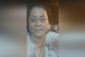 Mulher grava vídeo após matar homem atropelado em Ituverava (SP) — (Foto: Reprodução/ Redes Sociais)