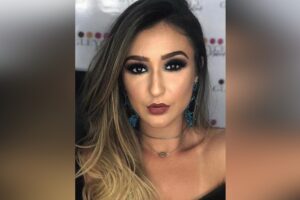 Estudante brasileira de 22 anos morre ao cair em poço de elevador em Buenos Aires