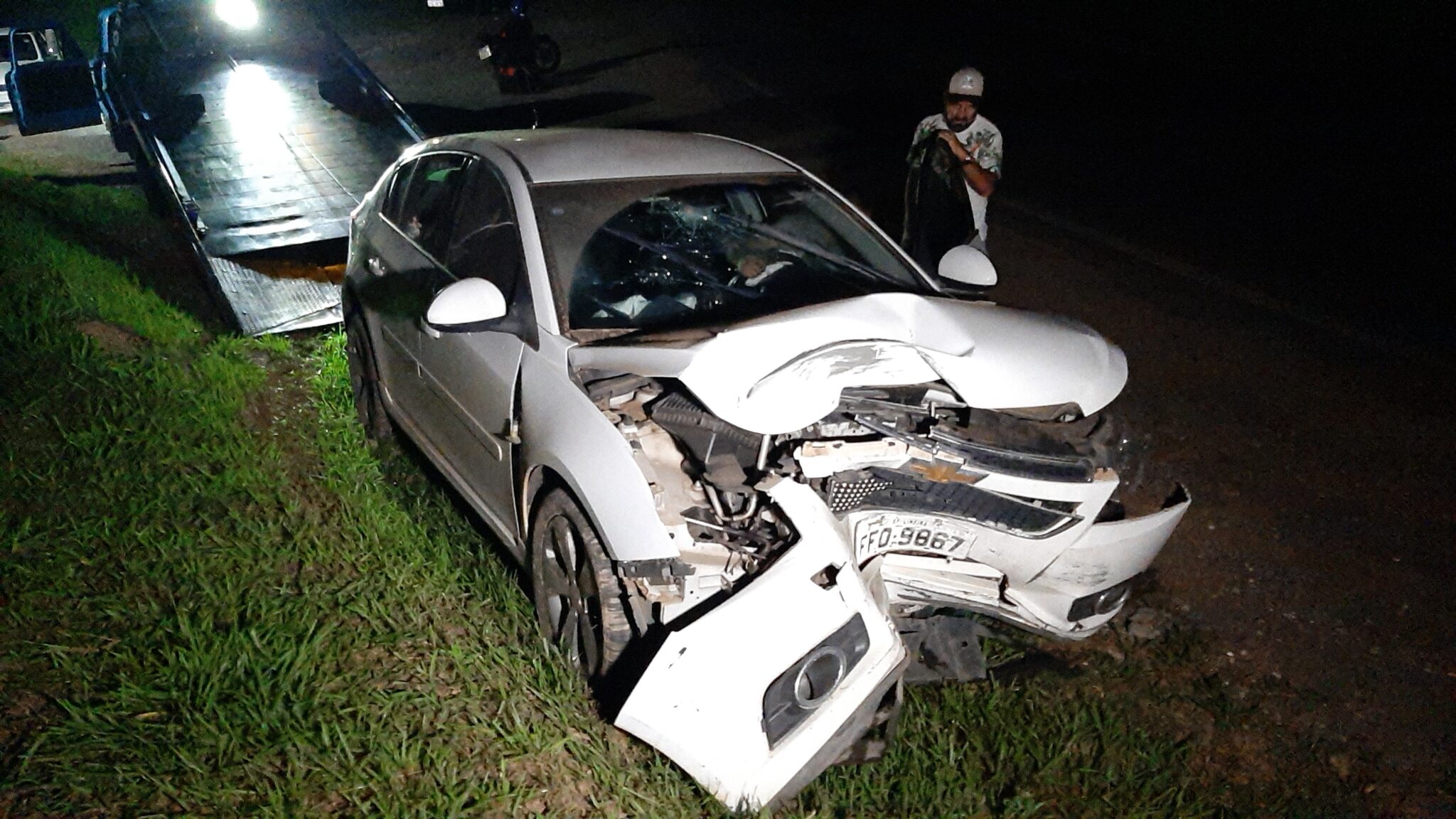Colisão deixa casal ferido no bairro dos Pires em Limeira