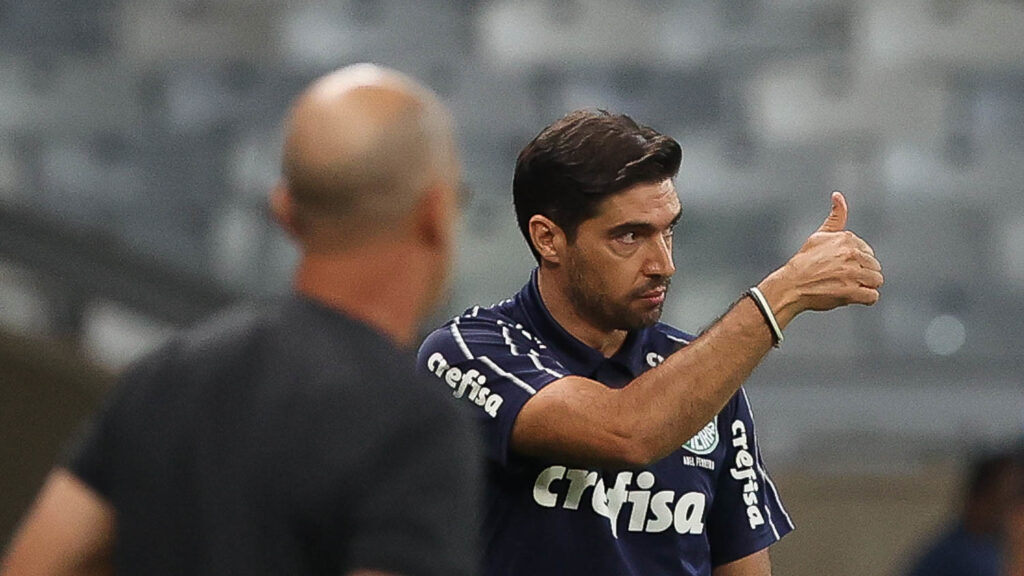 eLimeira - Abel Ferreira aponta Palmeiras com os reservas ...