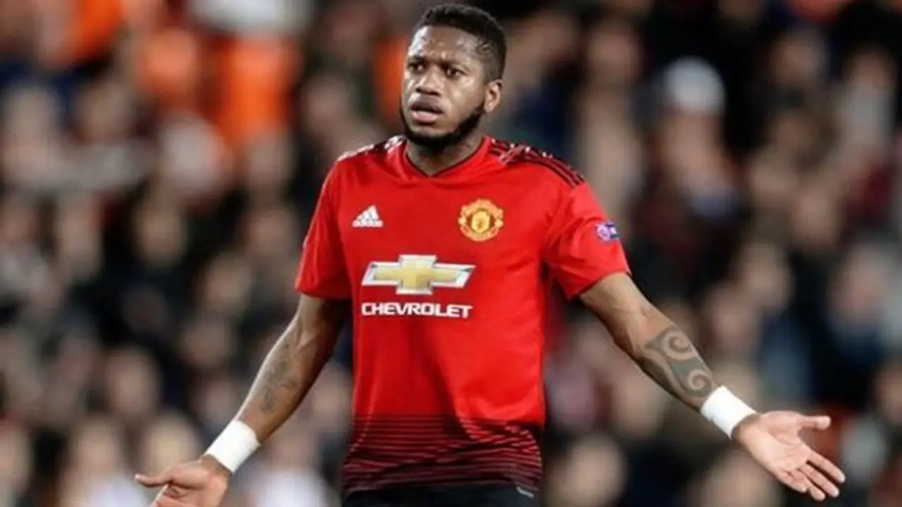 Fred, do Manchester United, é alvo de racismo no Instagram