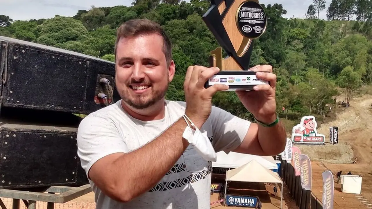 Homem de 29 anos morre após explosão em churrasqueira