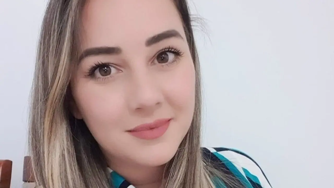 Médica grávida morre com covid após perder os pais para doença