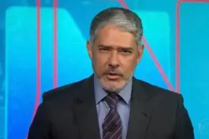 O apresentador do Jornal Nacional, William Bonner de novo visual