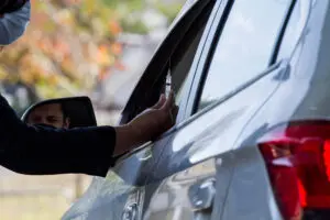 SP anuncia aplicação da quarta dose da vacina de covid-19 aos idosos acima de 80 anos