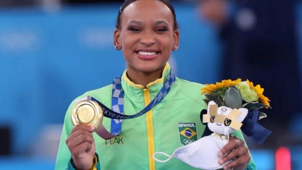 eLimeira - Rebeca salta para o ouro e vira 1ª brasileira ...