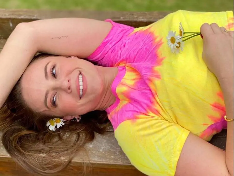 Decidi que estou muito bem e não quero ter filhos, diz Paolla Oliveira