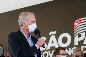 Botion diz que seguirá determinação do Governo do Estado na queda das máscaras
