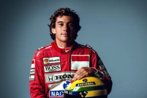 Senna é presença marcante em Ímola 30 anos após sua morte