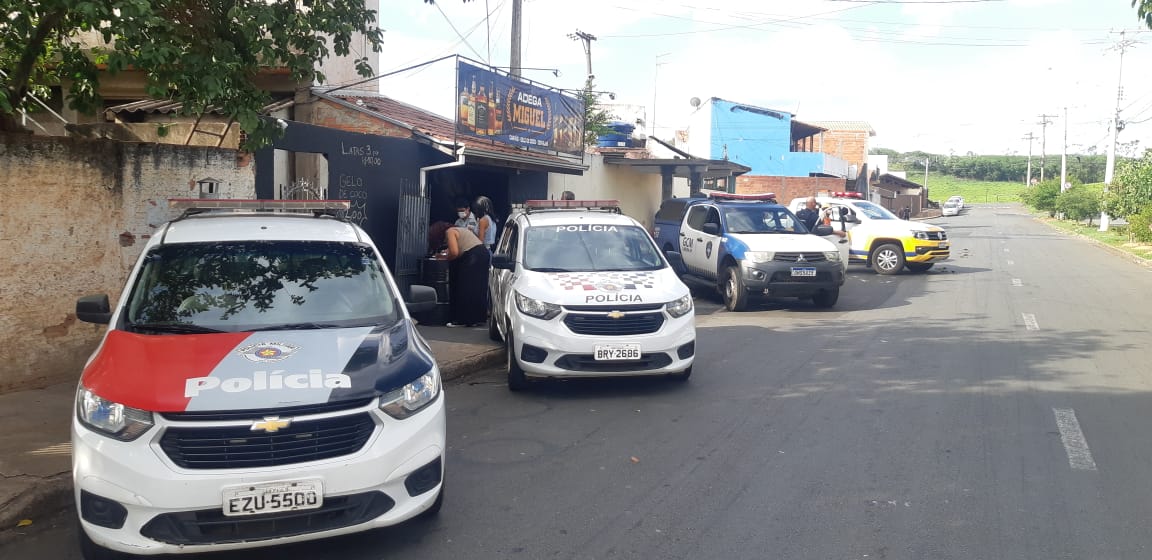 Em operação conjunta, PM e Prefeitura fiscalizam bares no Belinha Ometto, em Limeira