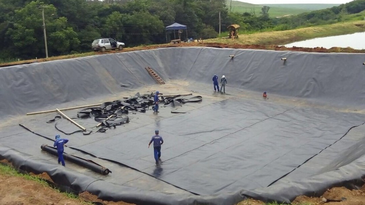 Obras no Aterro Sanitário de Limeira.