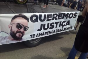 Grupo protesta contra impunidade no caso do empresário morto por espancamento em Limeira