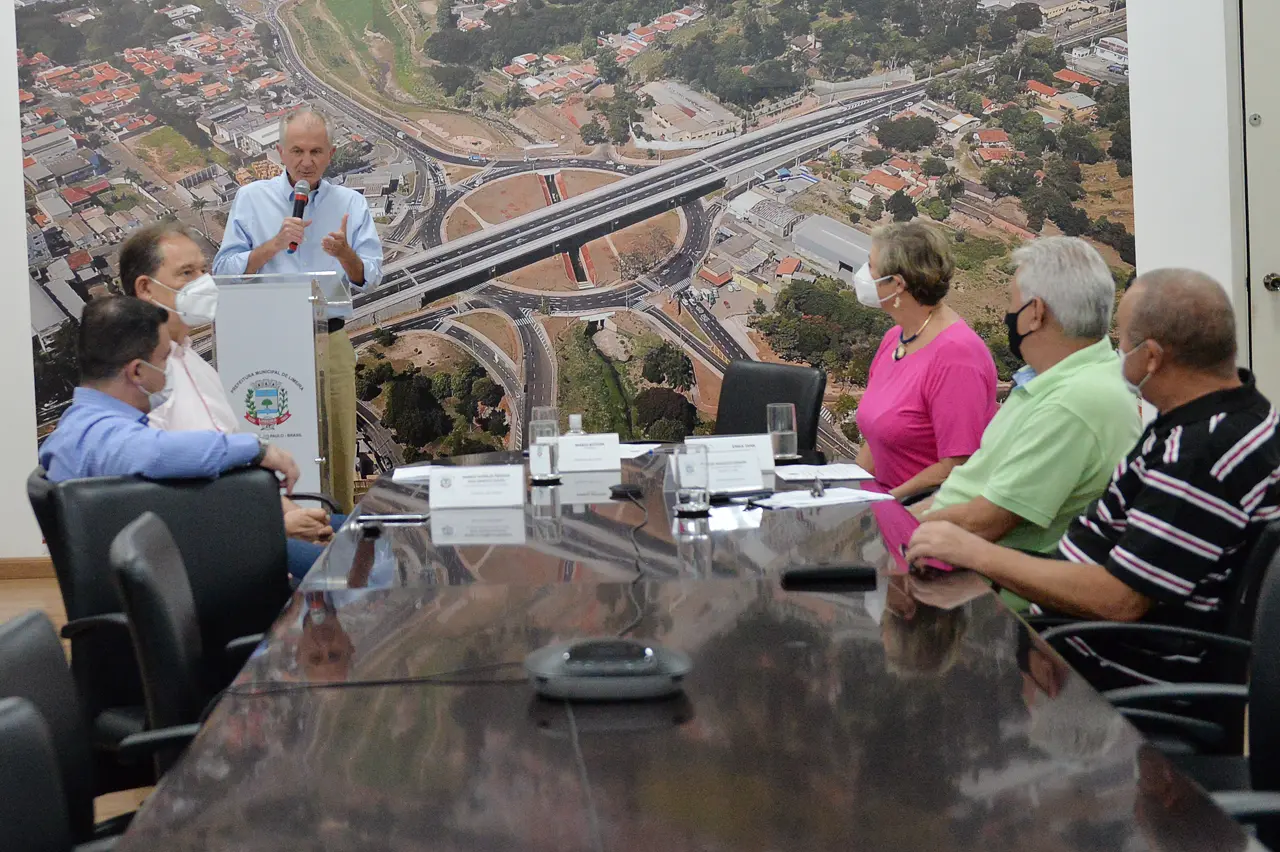 Prefeito apresenta ações voltadas ao esporte em Limeira
