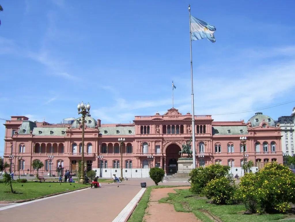 Argentina detecta primeiro caso da variante Ômicron