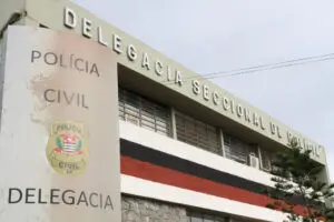 Homem é preso após agredir mulher e ameaçá-la com faca no Victor D'Andrea, em Limeira