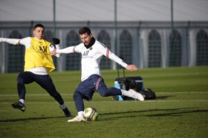 PSG anuncia que Messi não vai enfrentar o Lyon no confronto deste domingo (9)