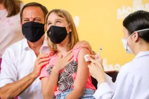 São Paulo tem mais de 110 mil crianças com 1ª dose de vacina contra a covid-19
