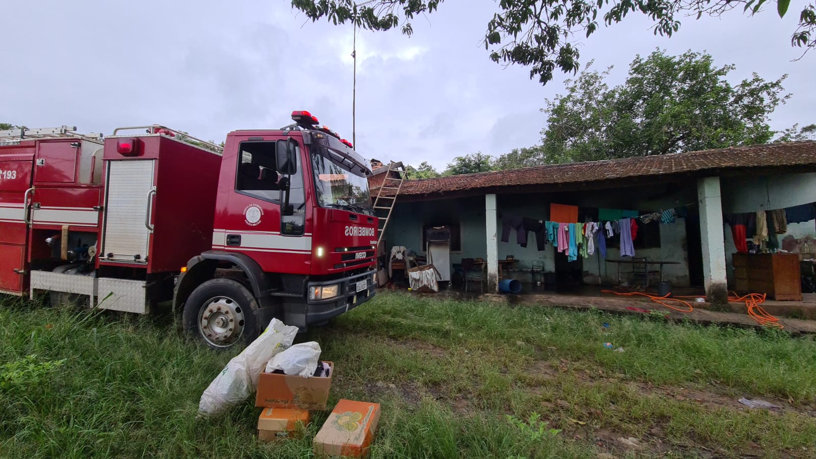 GCM e Corpo de Bombeiros contém incêndio na zona rural de Limeira