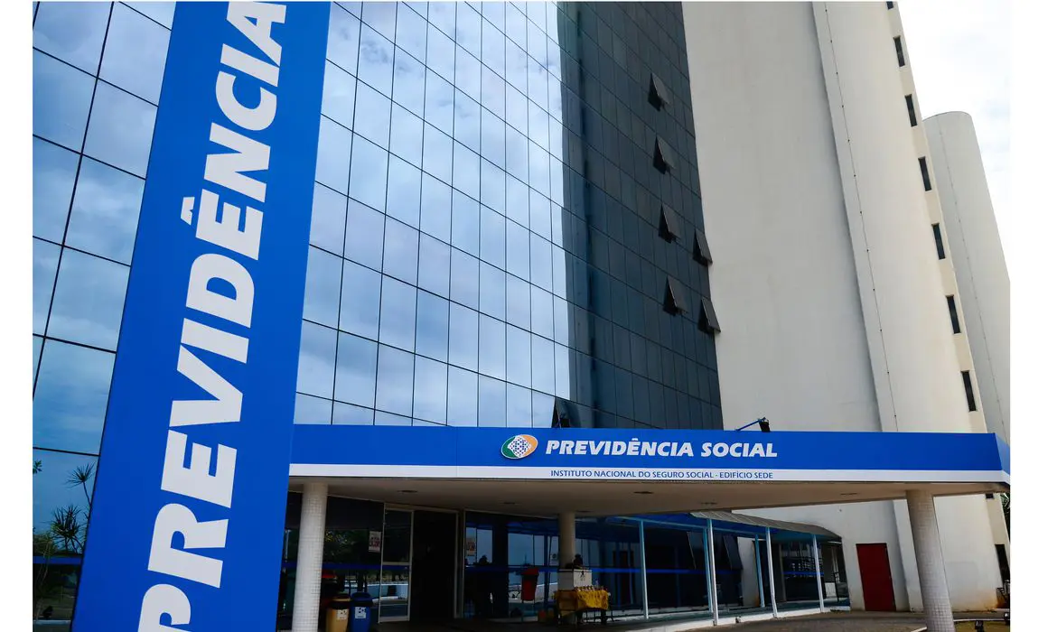 INSS tem mais de 1 milhão à espera de perícia médica