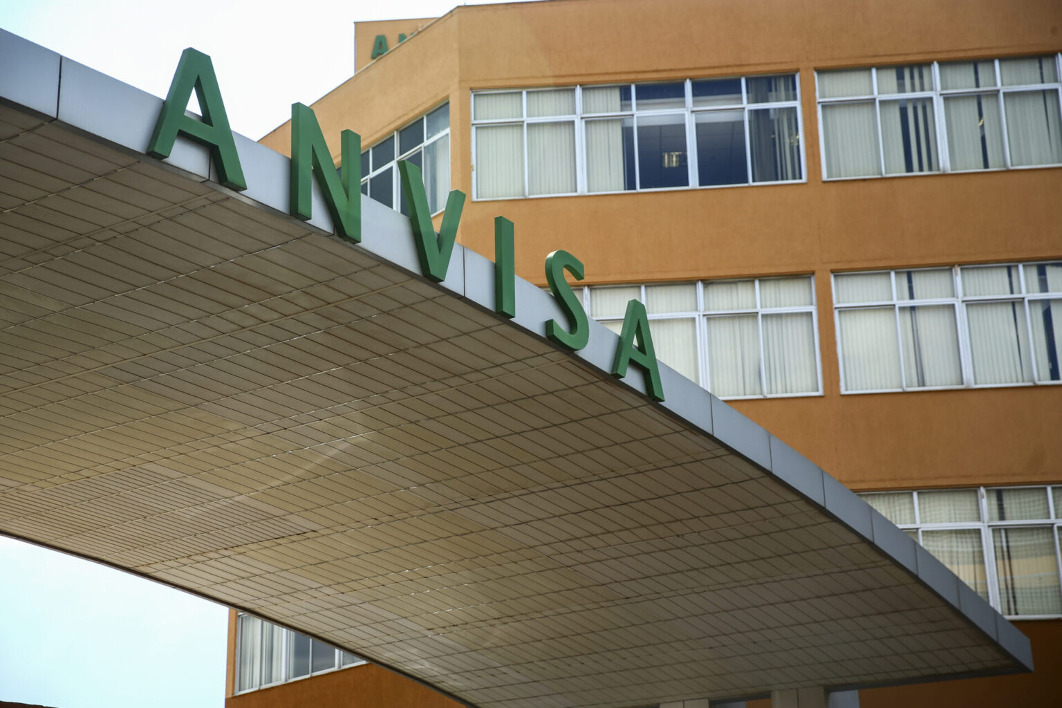 Anvisa aprova segundo autoteste para covid