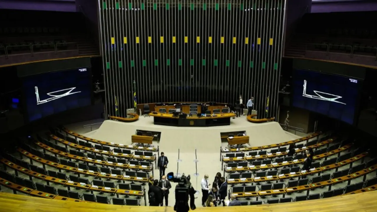 câmara deputados benefício aposentados