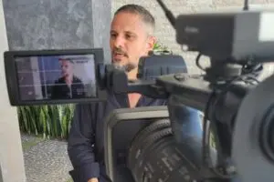 O novo episódio do Casa de A a Z, exibido nesta desta sexta-feira (25), traz a história do arquiteto Le Araujo