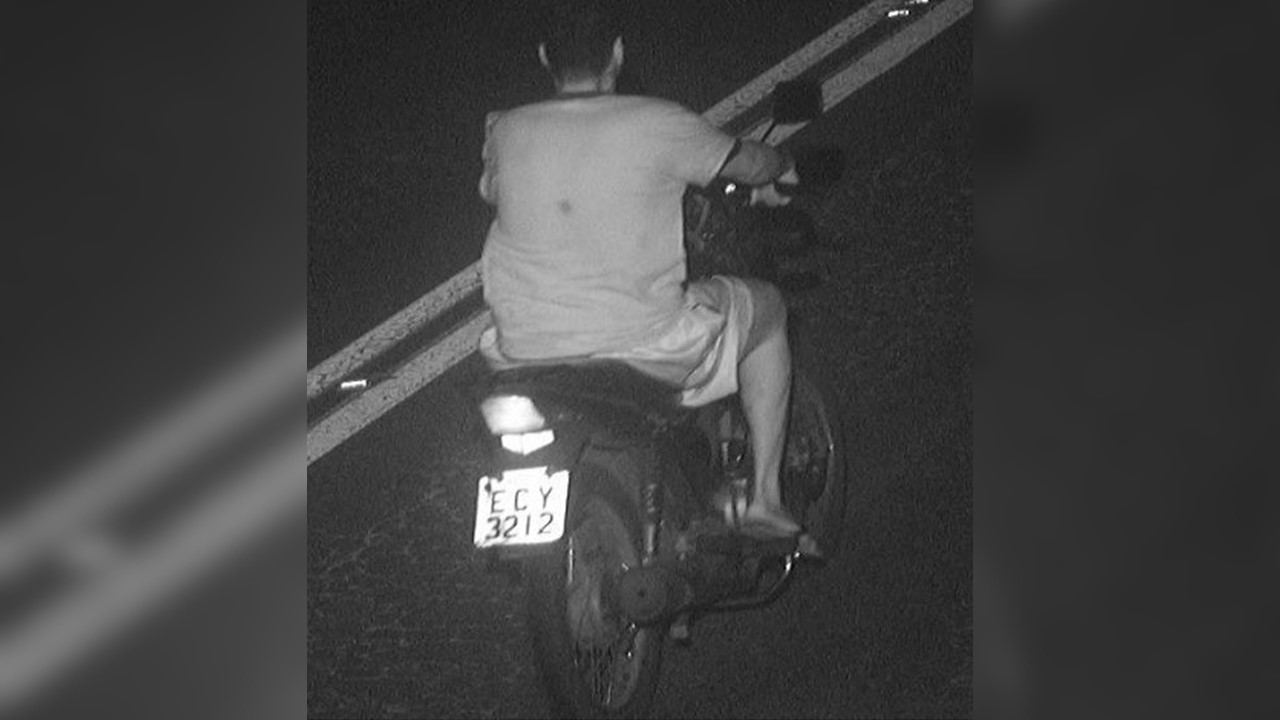 Muralha Digital de Limeira flagra homem dirigindo sem capacete uma moto furtada de Iracemápolis