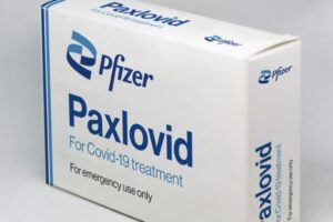 Anvisa analisa uso emergencial de medicação da Pfizer contra covid-19