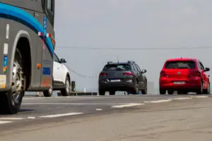 Rodovias devem receber mais de 5 milhões de veículos no feriado; veja melhores horários para viajar