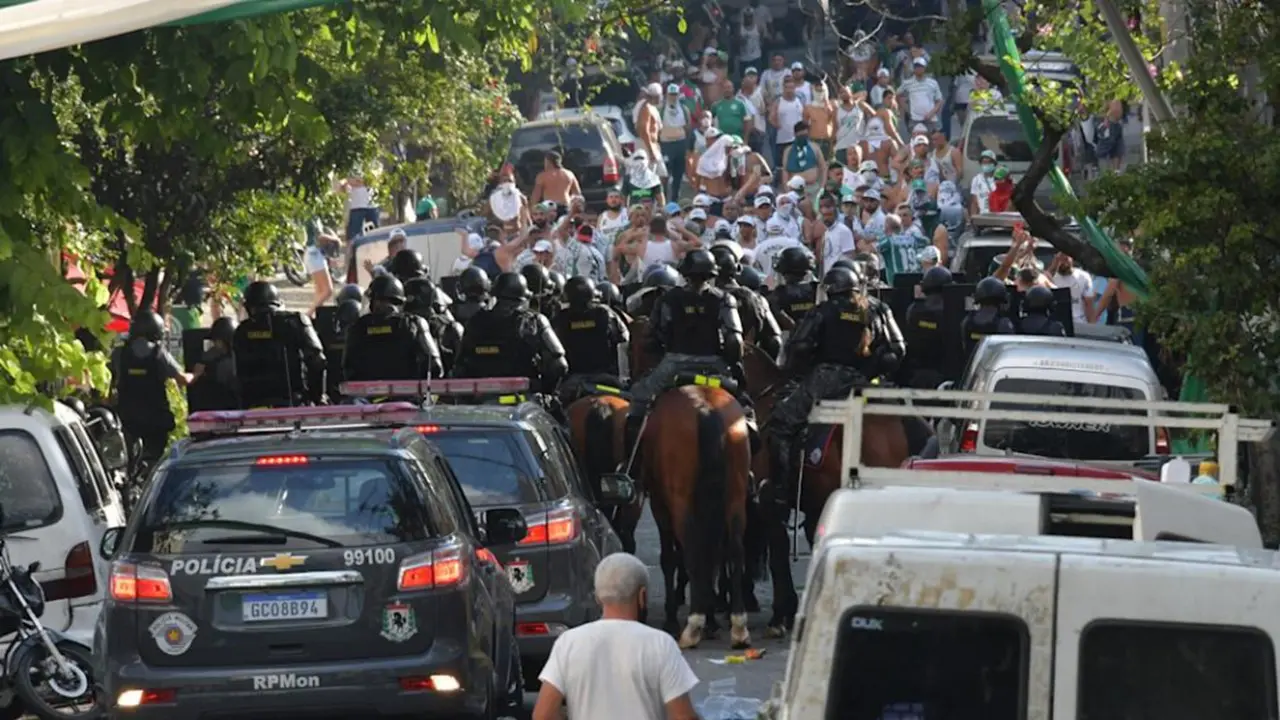Torcedor morre baleado após jogo do Palmeiras; agente penitenciário é preso