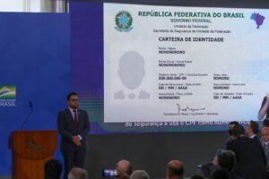 Governo lança documento de identificação nacional para substituir RG