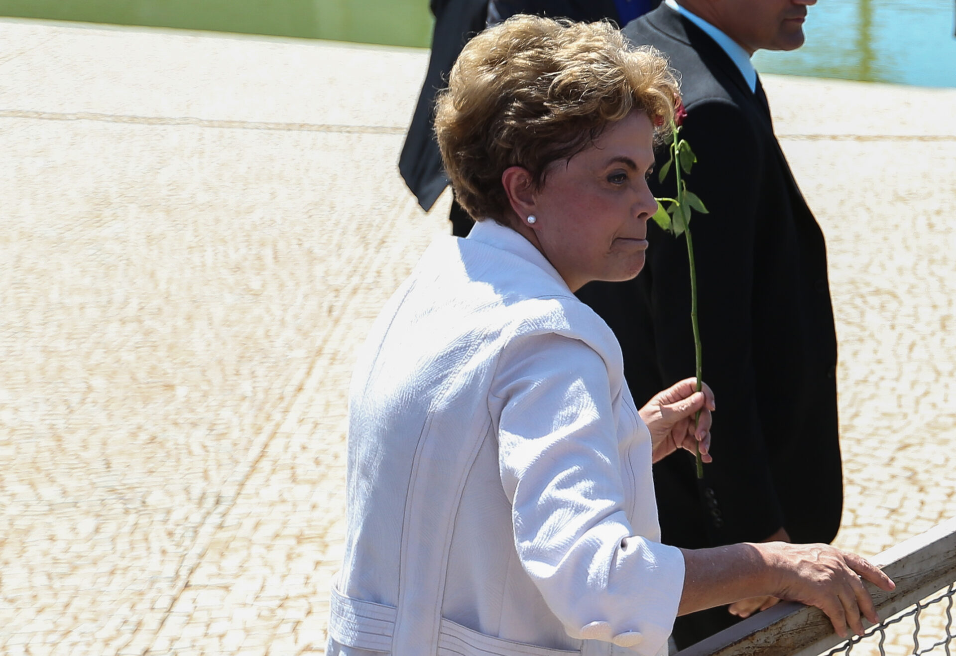 Dilma chama Arthur do Val de nefasto e relembra ataques do MBL em seu impeachment