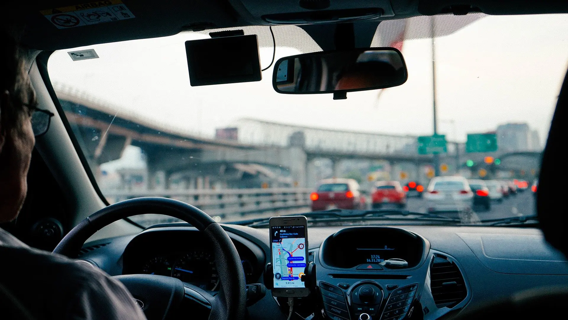Motorista de app fala em greve e diz que gasolina pode inviabilizar corrida