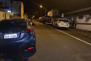 Homem é preso com três carros roubados em casa no Jardim Vista Alegre, em Limeira