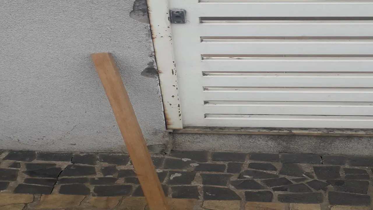 Homem é preso após agredir a mãe com pauladas no Centro de Limeira