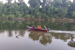 Corpo de Bombeiros encontra corpo de um dos pescadores desaparecidos no Rio Piracicaba
