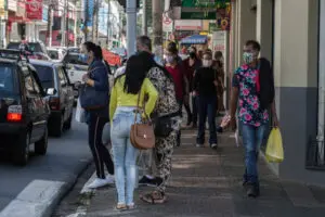 Lojistas de Limeira definem horário do comércio de rua para 2025