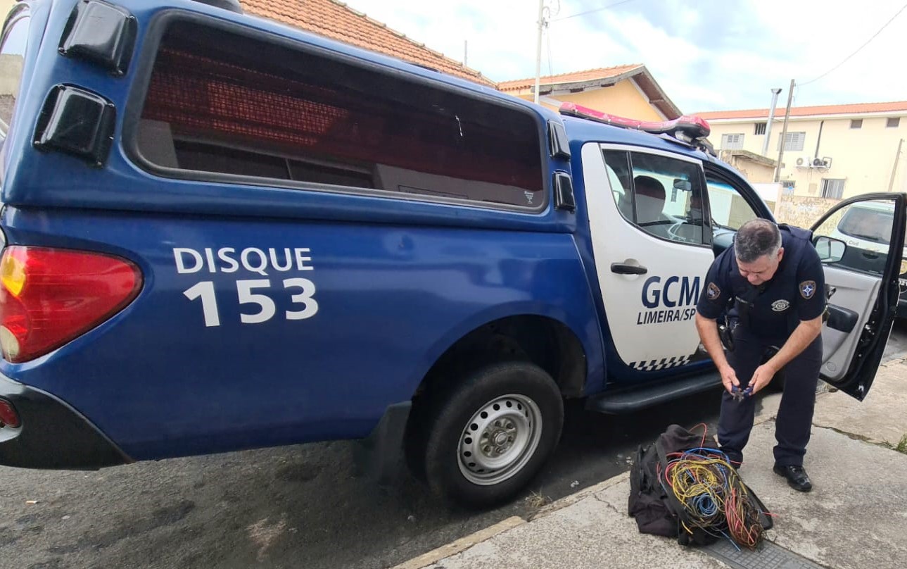 Homem é preso pela GCM após furtar fios no bairro Boa Vista