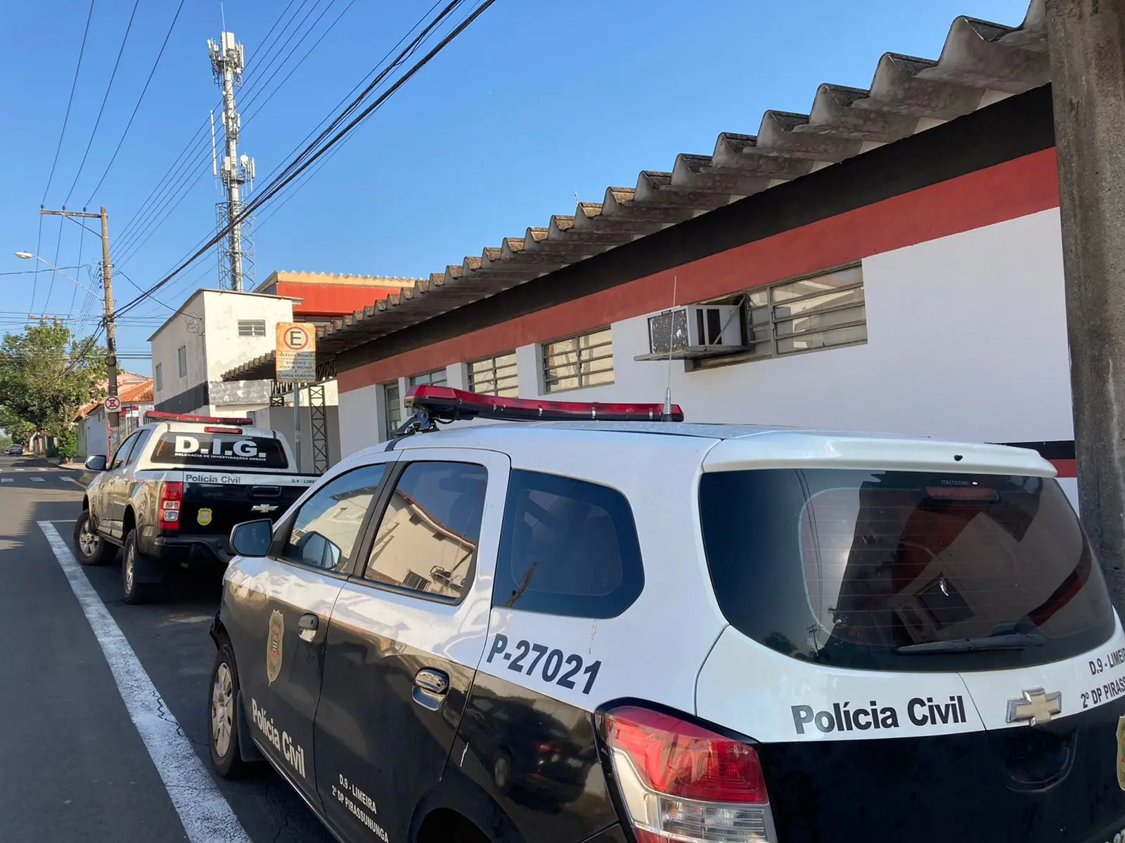 Jovem denuncia ter sido agredida pela mãe com barra de ferro, após ter sido proibida de sair com amiga que fuma maconha