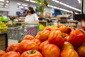 Supermercados e shoppings de Limeira não abrem neste domingo, feriado de 1º de maio