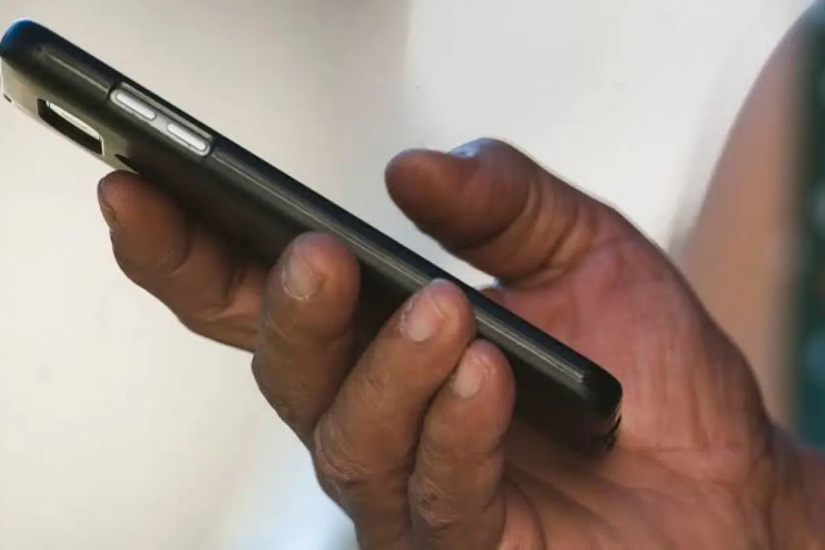 Idoso cai em golpe do WhatsApp e perde R$ 14 mil em Limeira