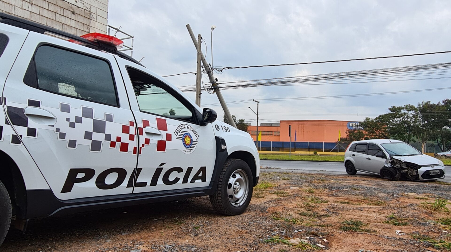 Manhã chuvosa de quarta-feira (11) é marcada por acidentes em Limeira