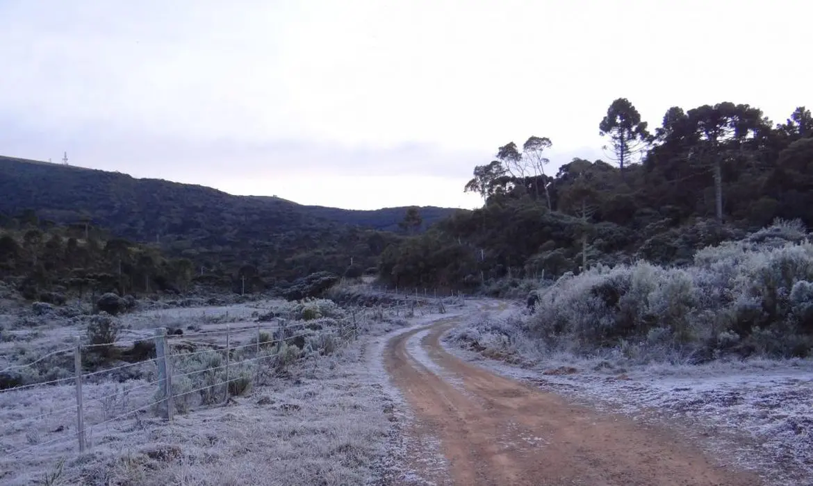 Final de maio será de frio intenso e neve no Brasil, diz Inmet