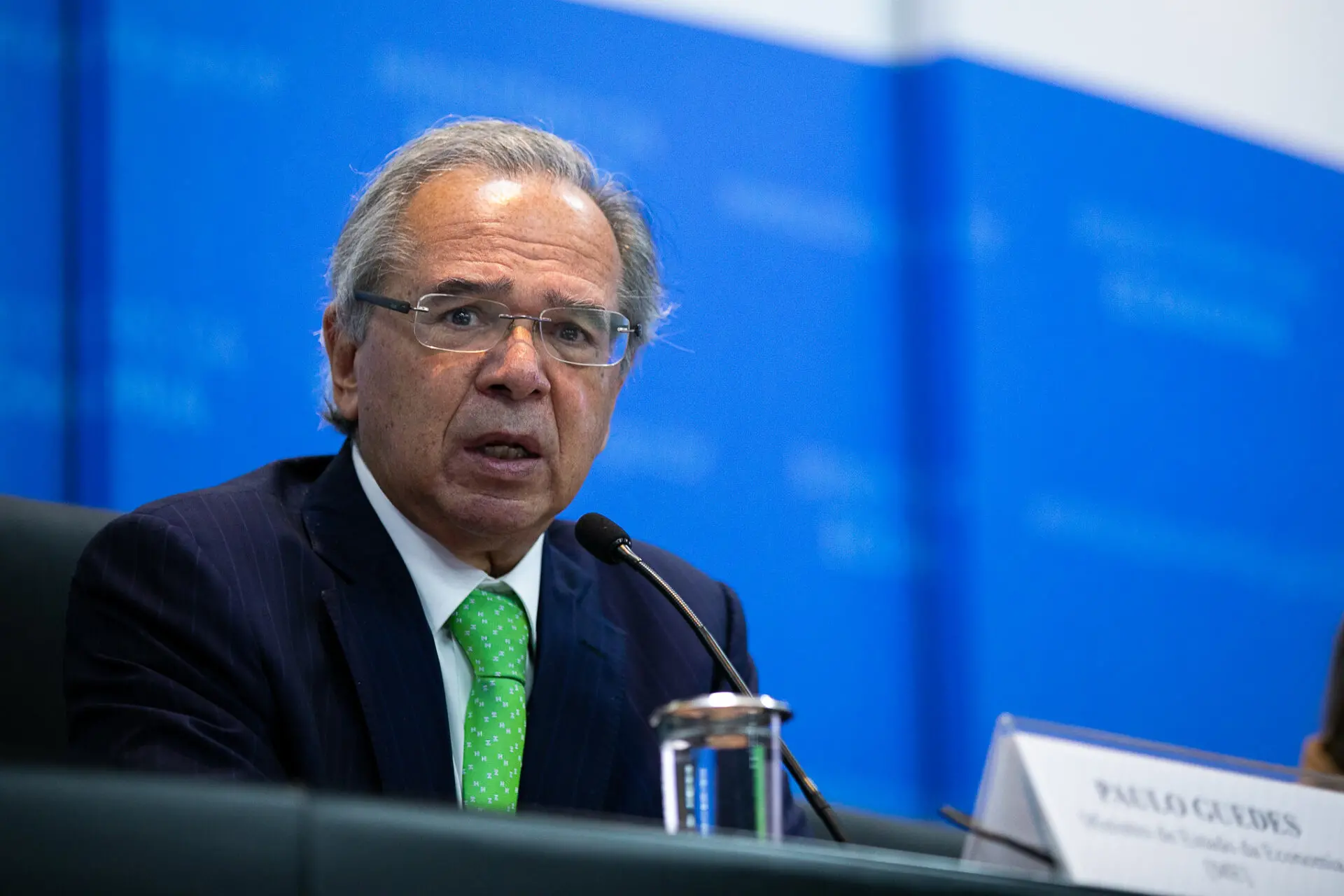 Guedes defende versão enxuta de reforma do IR com cobranças sobre super-ricos