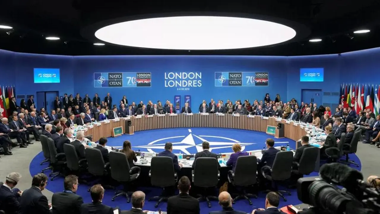Finlândia pede para entrar na Otan, e Rússia ameaça com retaliação