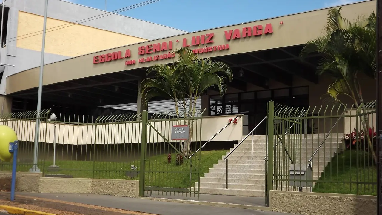 Senai Limeira lança cursos e cria núcleo de TI para atender indústrias na cidade