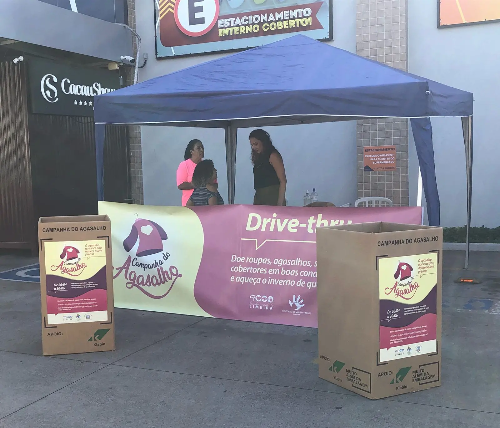 Drive-thru da Campanha do Agasalho de Limeira chega a Vila Labaki