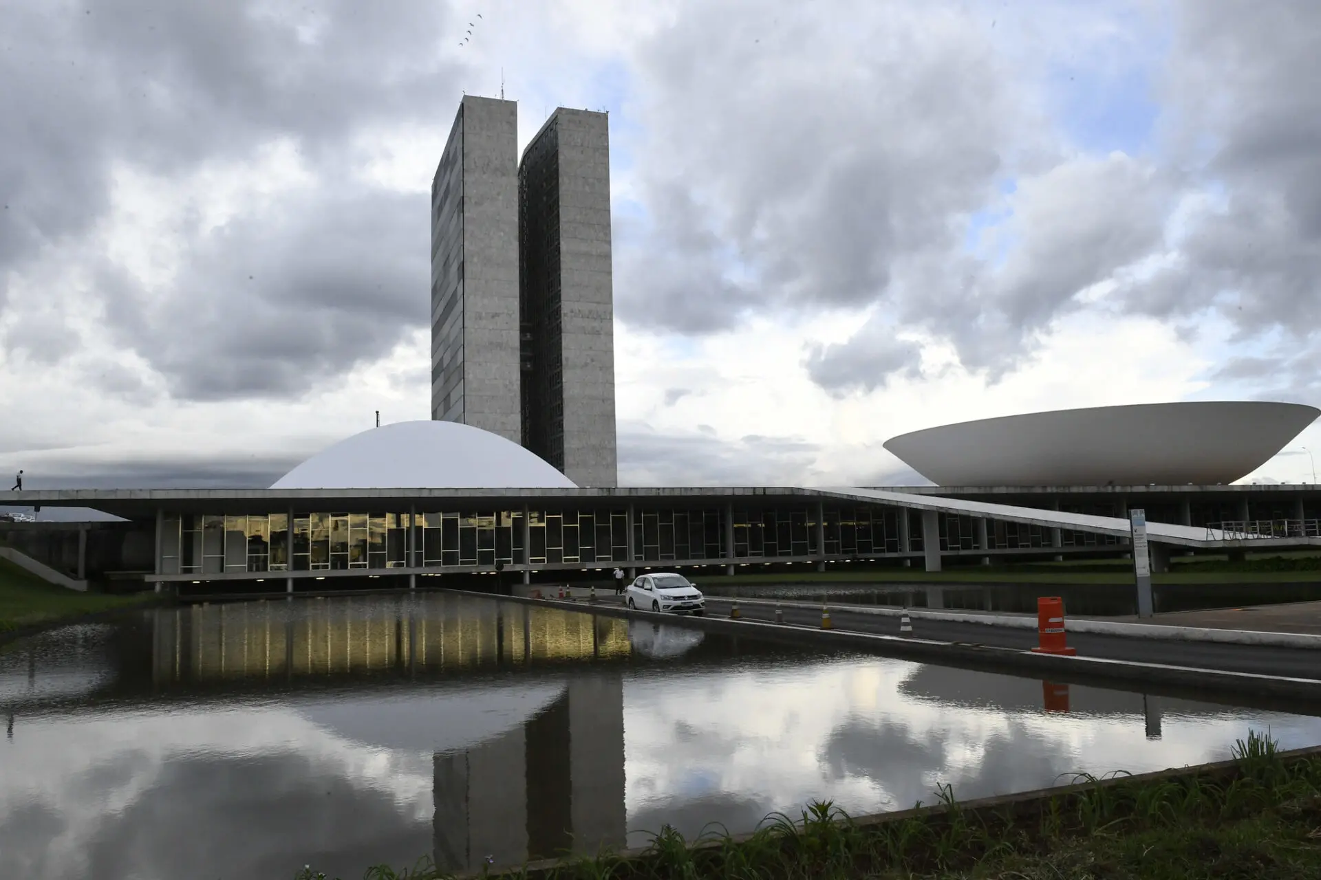 A possibilidade de instalação de uma CPI do MEC ganhou força após a prisão, na última quarta-feira (22), do ex-ministro da Educação Milton Ribeiro