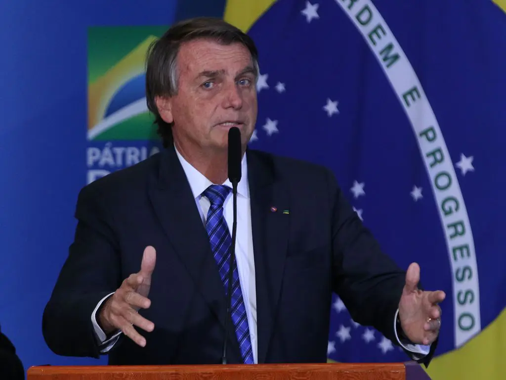Governo estuda medidas para garantir que postos repassem subsídios ao consumidor
